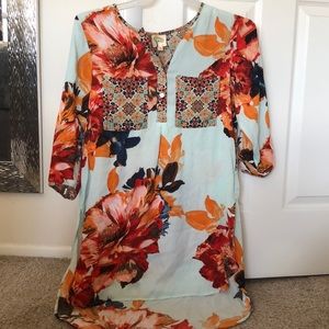 ⭐️3/15 long floral top fig and flower